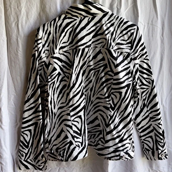 attyre zebra blazer / jacket 🦓 - Picture 2 of 4